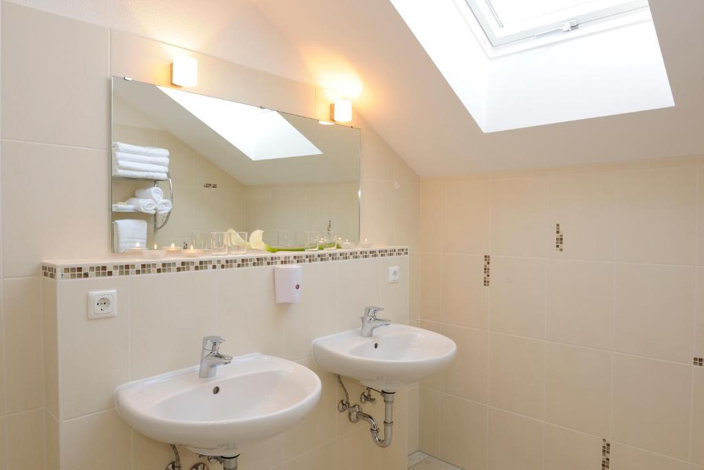 Hotel Inspiration Garni Tittmoning Camera foto