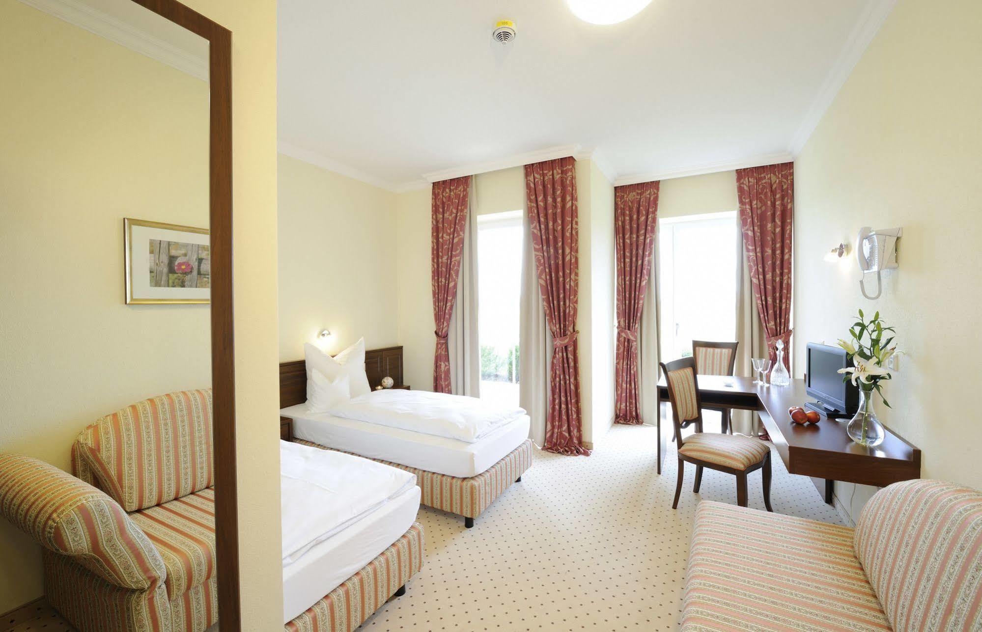 Hotel Inspiration Garni Tittmoning Esterno foto