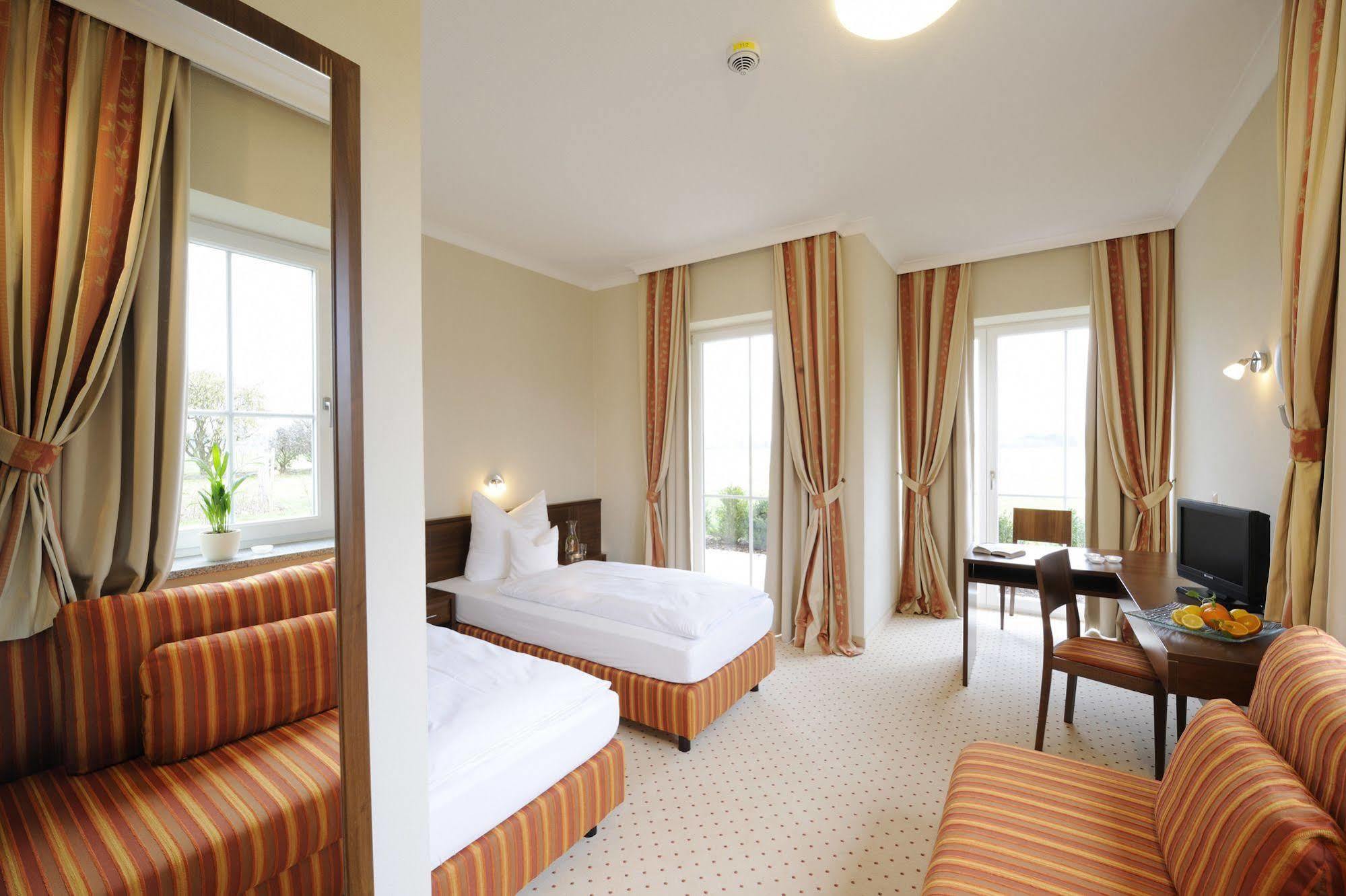 Hotel Inspiration Garni Tittmoning Esterno foto